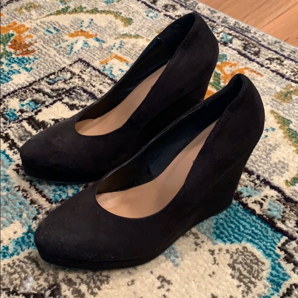 Black Suede Wedge